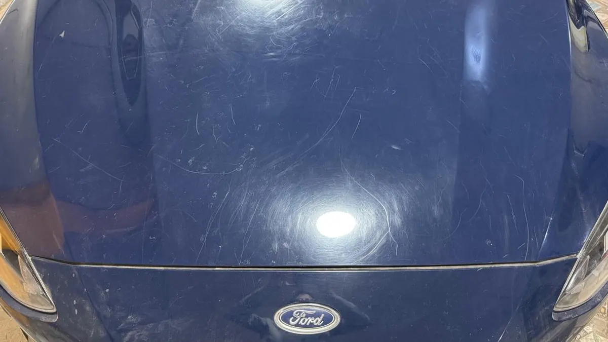 Ford – كبوت – تلميع وتصحيح دهان – Garage المقطم — قبل